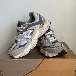 New Balance 9060 Grey/White Kids Sneakers - SZ 2 Y